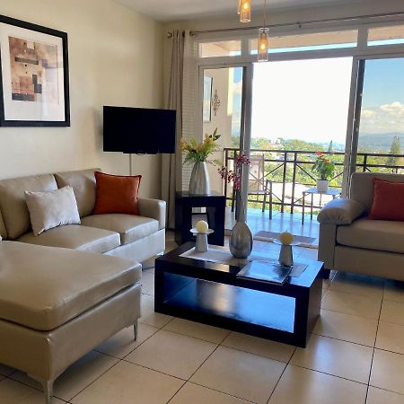 Beautiful Apartment, Terrace With Incredible View, 3 Bdr, Escalon, Exclusive, Secure サンサルバドル エクステリア 写真