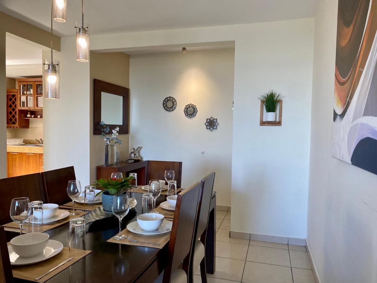 Beautiful Apartment, Terrace With Incredible View, 3 Bdr, Escalon, Exclusive, Secure サンサルバドル エクステリア 写真