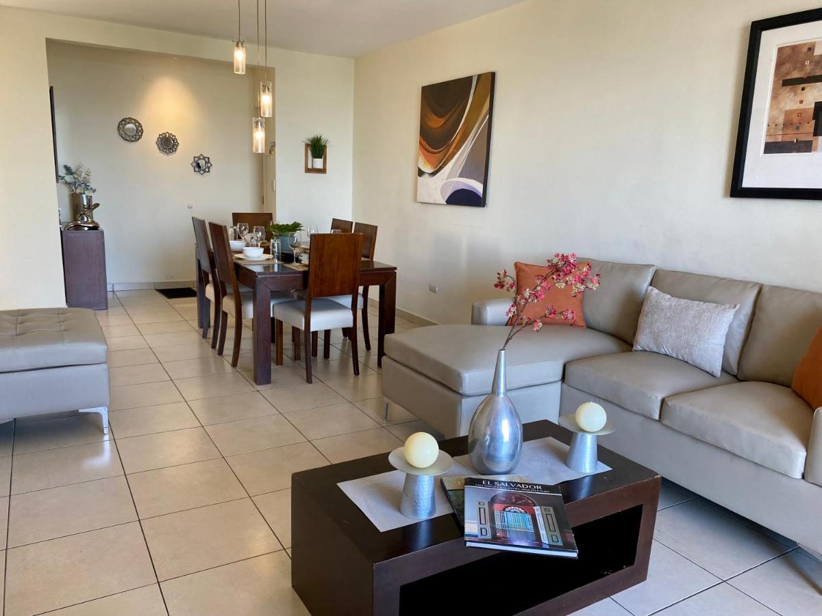 Beautiful Apartment, Terrace With Incredible View, 3 Bdr, Escalon, Exclusive, Secure サンサルバドル エクステリア 写真
