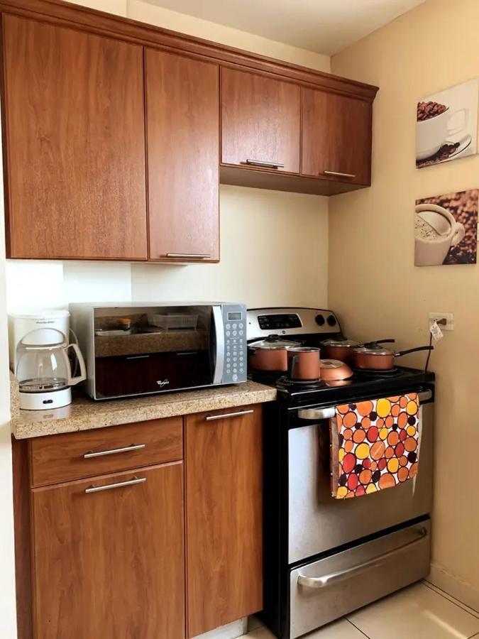 Beautiful Apartment, Terrace With Incredible View, 3 Bdr, Escalon, Exclusive, Secure サンサルバドル エクステリア 写真